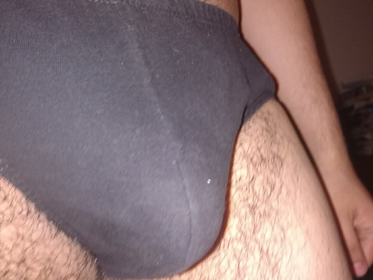 trsbrf's tweet photo. En bikini negro
#trusa #briefs #bikini #bikinibriefs #morbo #bulge #bulto #rinbros #underwearbulge #underwear #undies #underwearfetish #underwearoftheday #underwearlover #mensunderwear https://t.co/HrY1SVRTCj