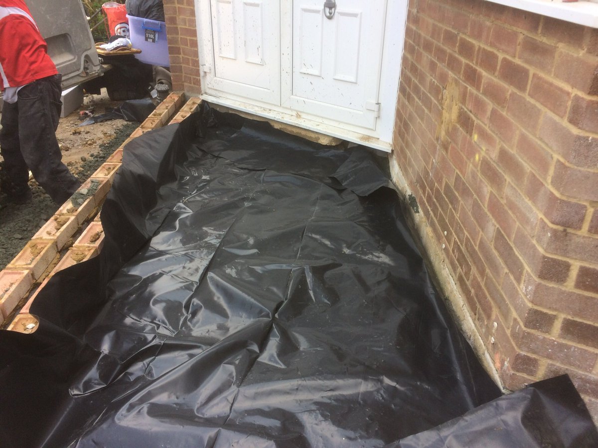 copeland_john's tweet photo. Nice work for a Saturday morning #buildwork #extensions https://t.co/jTQF7toMAL