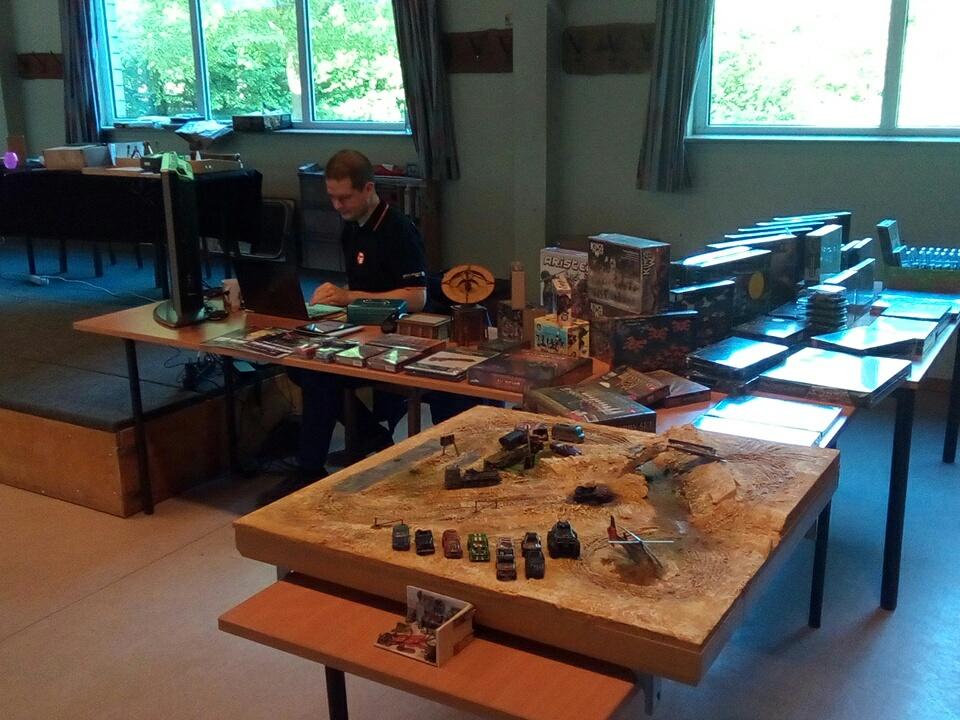 BKRedaktion's tweet photo. We're at #melbel con! -bb #warmongers #dzc #tabletopinsider https://t.co/2Ic1MHYGkH