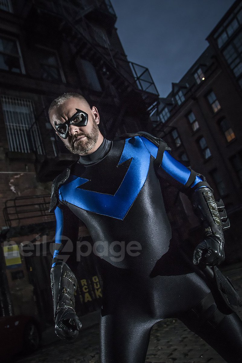 nzpageimages's tweet photo. Happy Superhero Day America! #gaysuperhero #projectbatbear #captainbearica #nightwing #nzpage #hotheroes https://t.co/fGF8WjquaR https://t.co/2WDmvw0C1y
