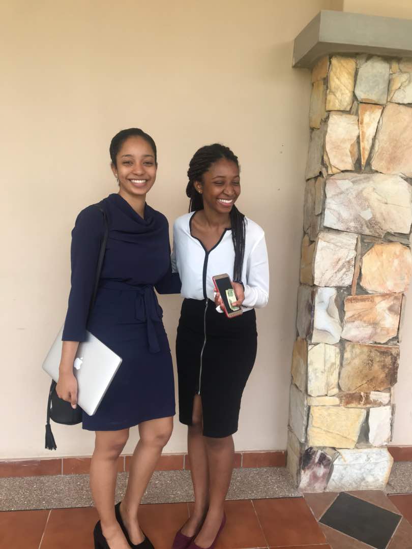 efua_anoah's tweet photo. Last minute gurus but still we go graduate🙏🏾🙏🏾 @santi_sackey https://t.co/CxoXD4eKLn