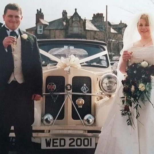 ClareLoco's tweet photo. 17th wedding anniversary today. Can't think of a better way to spend it than travelling to Charlton to watch @Rovers COYB https://t.co/kxrgOjjFKq