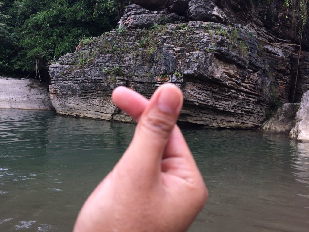 OptimistiJanine's tweet photo. Summer 2K18#feels https://t.co/jyVliR0616