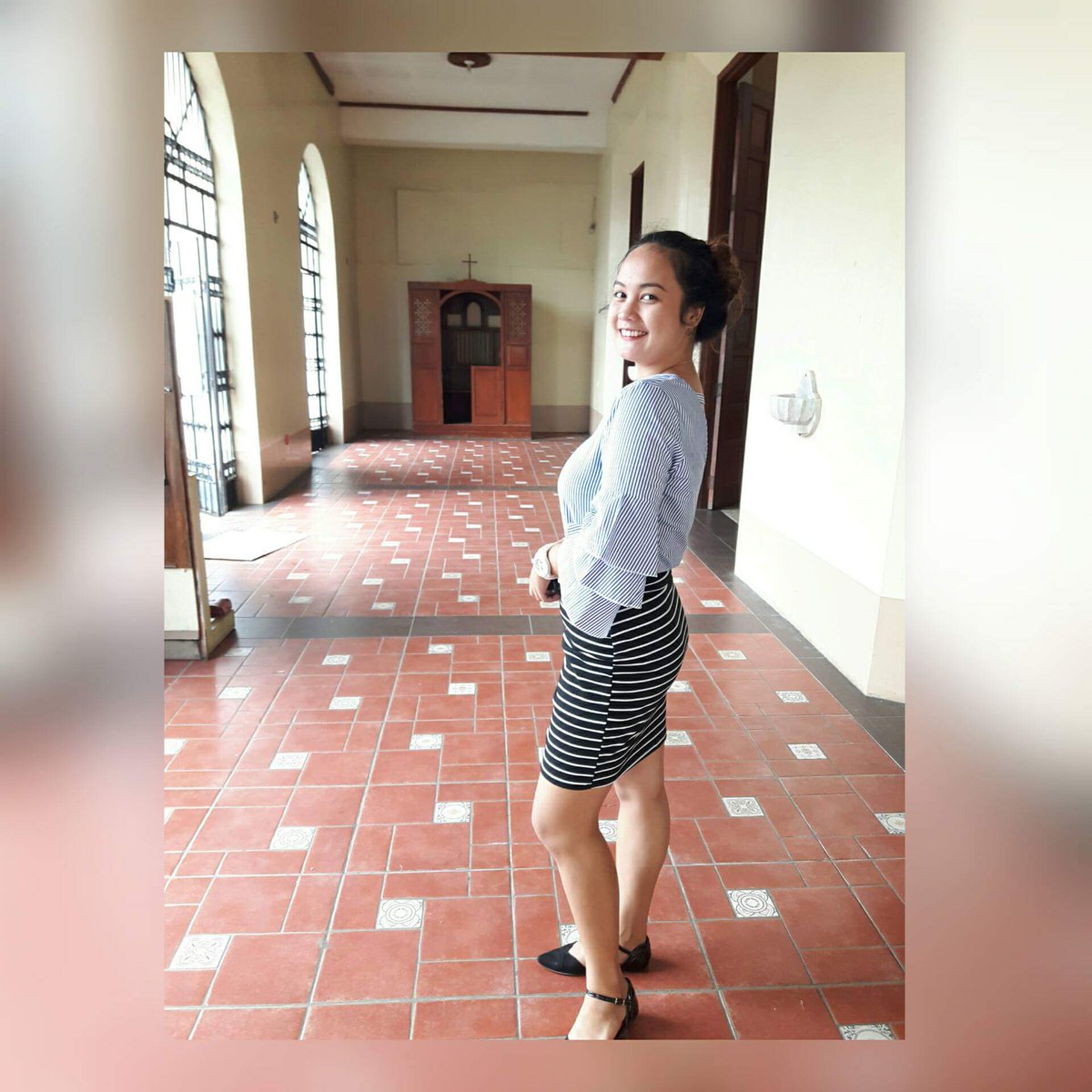 roannasexy's tweet photo. Ow trip ko ang side view. Ang payat Kong tignan.😂😂 https://t.co/7ZrG2vEfdC