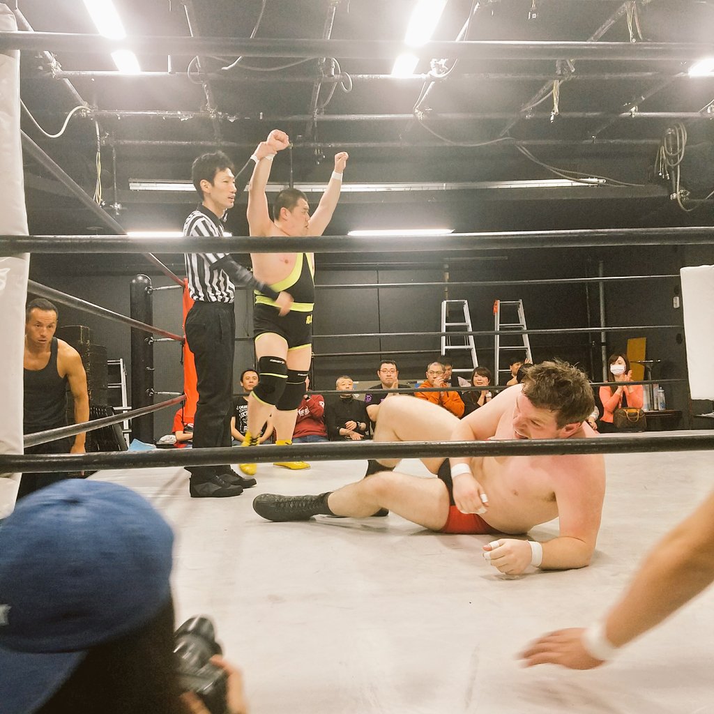 4.28(土) シアタープロレス花鳥風月 バビロン大会 政宗選手、ガッツ石島選手(ヒートアップ/ゴーイングアップ)、大谷譲二選手(ヒートアップ