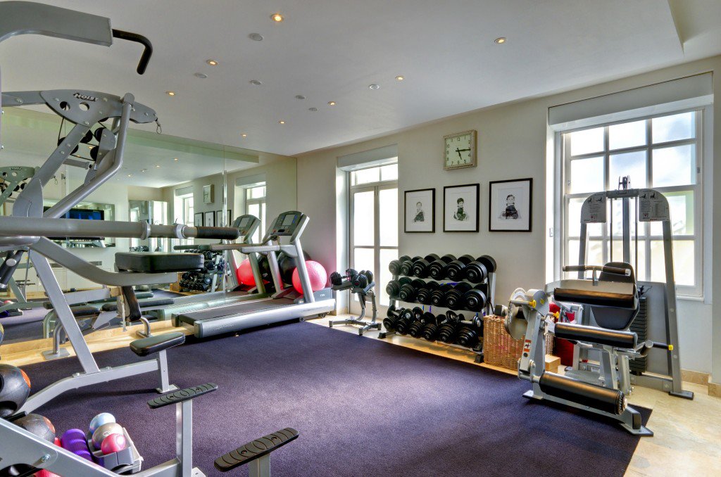 Deborah Battsek PR tweet media