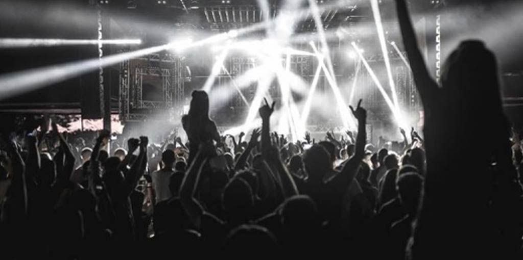 Musical illegibility is bad for musicians and bad for anyone who listens to #music
for pleasure. This loss of clarity comes from hearing damage and exposure to loud noise. Don’t let the thing you love damage your ears permanently. Choose #custom #earplugs