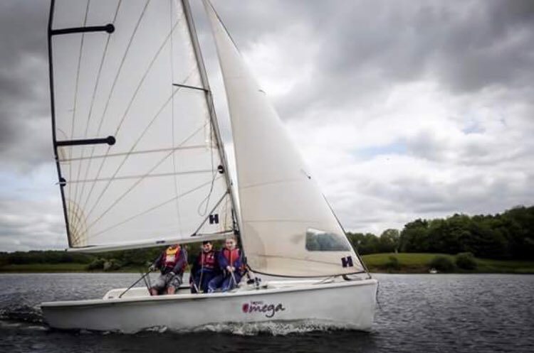 BurtonSailing's tweet photo. A busy club day, Dinghy Senior Instructors Course, @lborosailing LuffUp and Honda RYA Youth Rib training. @RYAMidlands #volunteers #Sailing https://t.co/CKWo4wKtp5