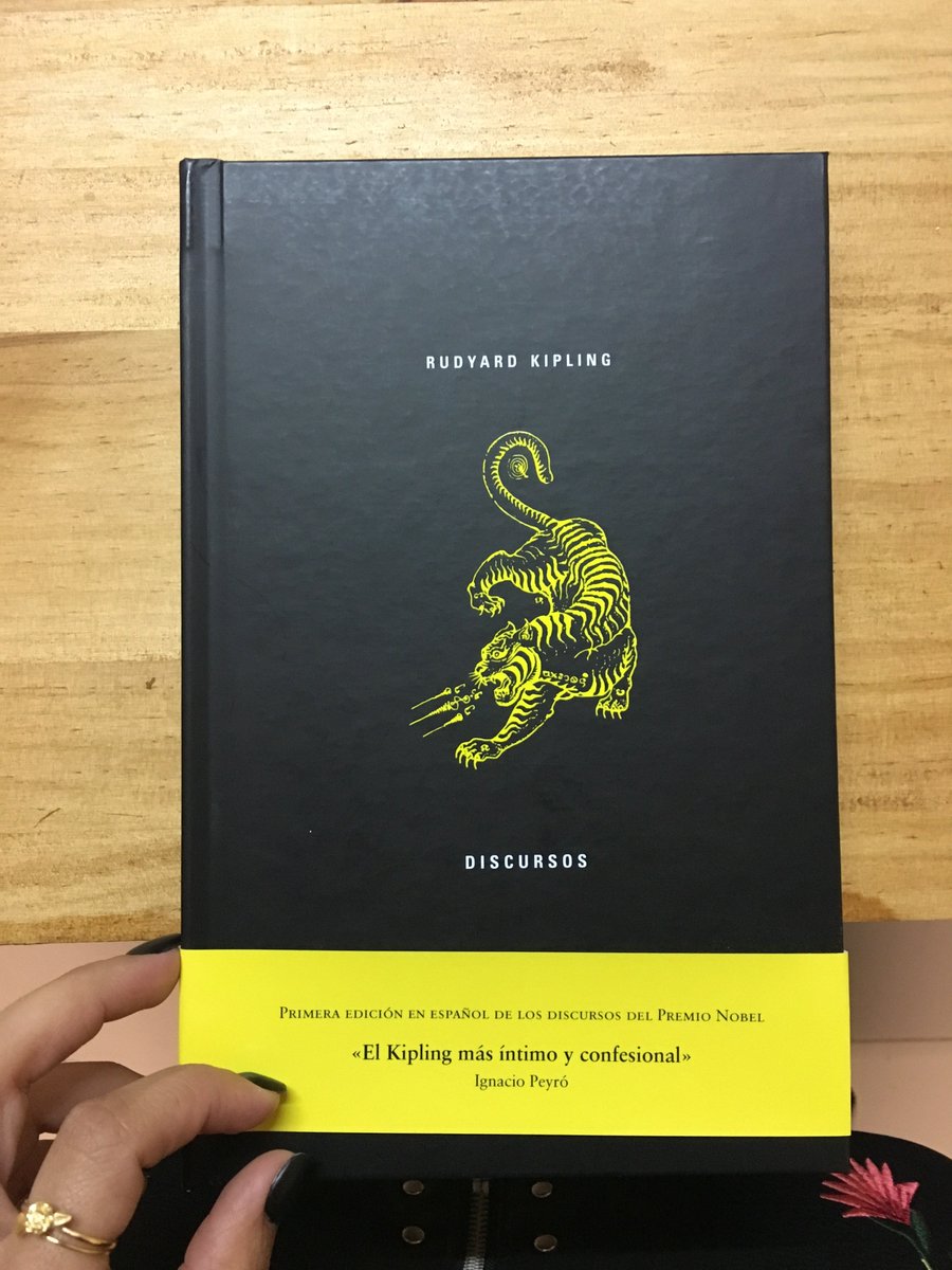 ignaciopeyro's tweet photo. Pequeño anuncio. He prologado los Discursos de Kipling, interesantes tanto por kiplingianos como por discursos. La edición es bien bonita. https://t.co/RduRfd7oht