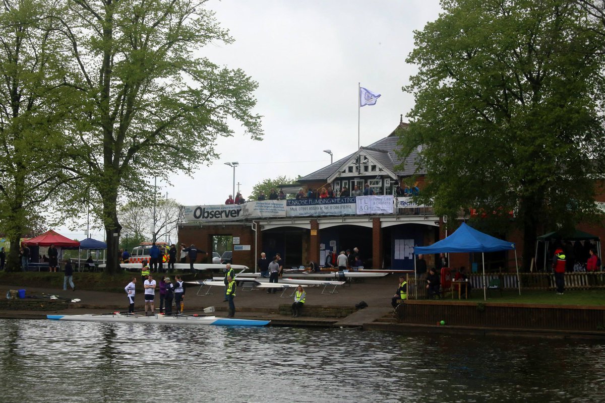 eveshamrowing's tweet photo. One week to Go! @eveshamrowing #EveshamRegatta https://t.co/SGr8hQJ4d6