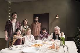 rosabadiarb's tweet photo. 📻Avui a les 12h @comediaSERCAT amb:
♦Moncho Ferrer @FVICENTEFERRER 
♦#querebentinelsactors #LinaLambert @teatrenacional 
♦#Apassionats #Flors Antoni Vicent @floradventure https://t.co/QQgYllFP7Q