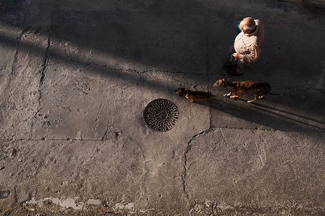 irenefabregues's tweet photo. ©irenefabregues2018
#esfujifilmx
#fujixpro2 #xf23f2 #xplatform_es #fujistas #lacalleesnuestracolectivo
@lacalleesnuestracolectivo
#womeninstreet #lensculture_streets #SPiCollective #life_is_street #bcncollective #35mmstreetphotography
#friendsinperson… https://t.co/9gkL5hvFiM https://t.co/cvgZsuisVe
