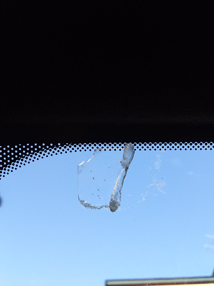 ガラスについた両面テープの剥がし方 超簡単 効果的な取り方を紹介