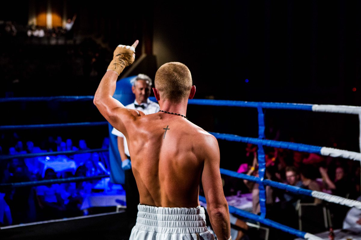 LukeJackson's tweet photo. 2nd round KO 💥 We move on to bigger and better 👊🏼 https://t.co/kXKhVSenvQ