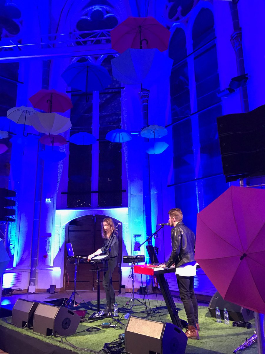 #Cheese Festival #clermont : le duo #ultraviolet (la grande classe !) a assuré l’ambiance dans le cadre magique de la Chapelle des Cordeliers du <a href="/Departement63/">Puy-de-Dôme, mon Département</a>. Merci à <a href="/CITYAimmobilier/">Citya Immobilier</a>. <a href="/FoiredeClermont/">FoireClermontCournon</a> <a href="/rachelcorre/">Rachel Corre</a> @_INFOMAGAZINE <a href="/SoniaCachinero/">Sonia Cachinero</a>
