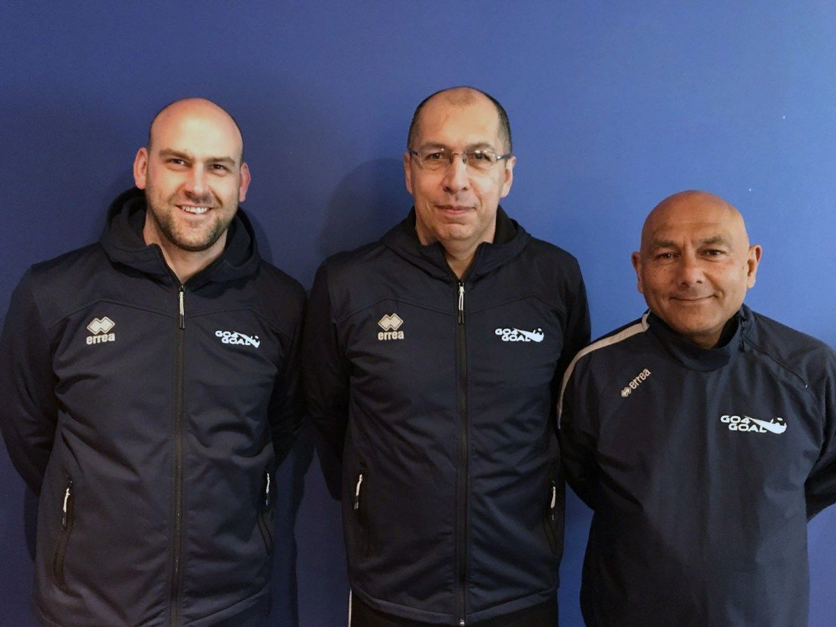 TheFutsalShop's tweet photo. “I have been very fortunate to have had a lot of contact with high level coaches since 2005, who have shared their knowledge along with my desire to learn from them. It’s a privilege to have the chance to work full-time within Futsal at Go4Goal.” https://t.co/dmLx90DcQC https://t.co/sx4Arw2H0X