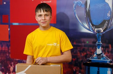 PromoteUkraine's tweet image. #UkrainianScientificInnovation #8

In 2013, young inventor Andrew Konovalenko (age only 16!) created a special software Camtouch. It allows any surface to be transformed into an image. 
More about this and other discoveries of Ukrainian scientists on mon.gov.ua/ua/news/bezpil…