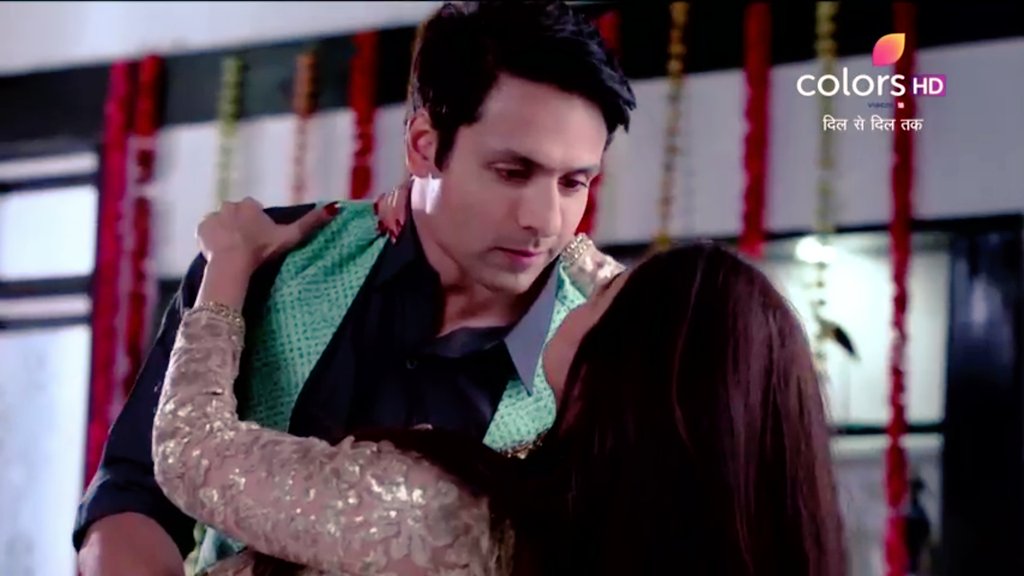 Paroiq's tweet photo. Moments ❤ #UrExpression @Miqbalkhan 😍 https://t.co/ShrMsS0yBv