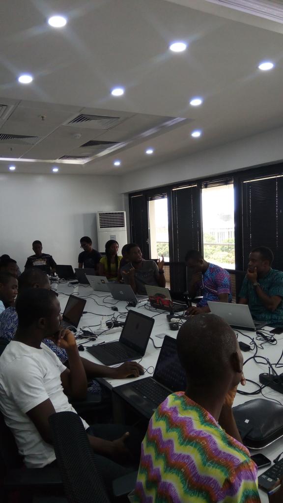 KelvinOyanna's tweet image. Speaking at #PydataLagosAprilMeetup about @PydataLagos community, Application of Data Science &amp;amp; the future of Big data Analytics in Africa.