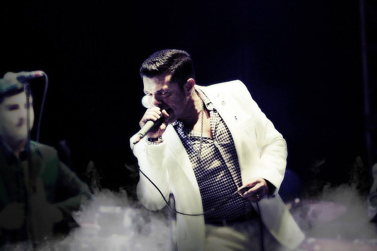 medinaincondi's tweet photo. @j_medina37  señor guapo que lindo es despertar y ver su carita y luego dices que Xq nos #desgobernamos https://t.co/DNZ7QbLJsQ