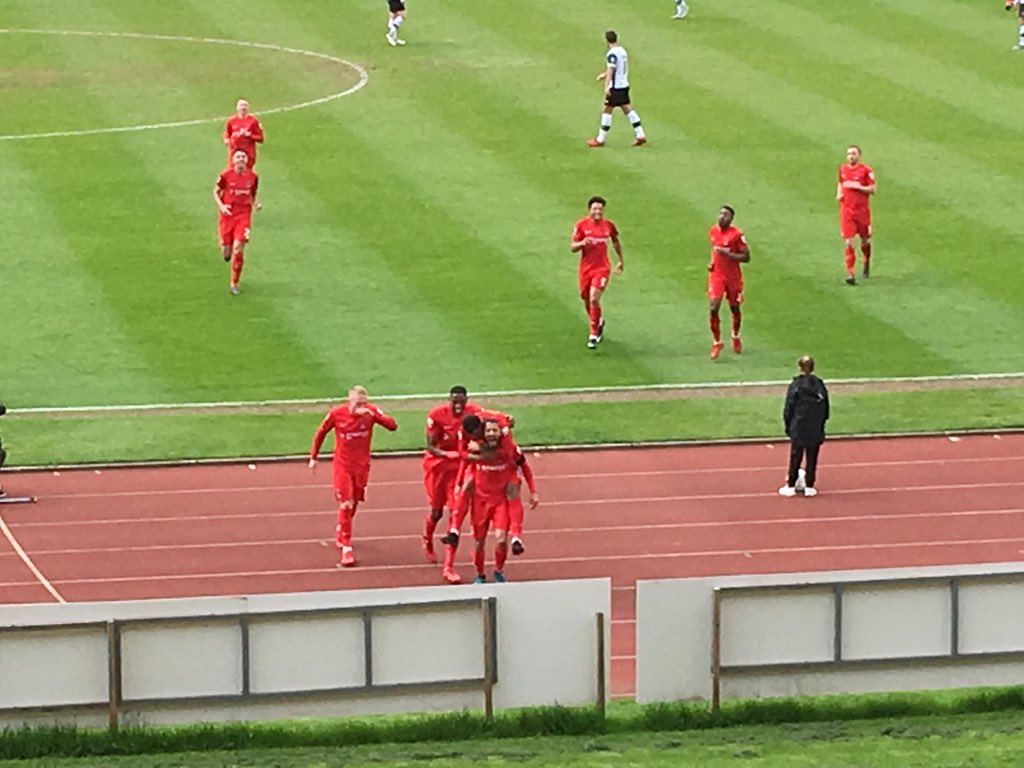 1881will's tweet photo. Celebrations at two-nil #mcanuff #lofc https://t.co/FwHUG0njI9