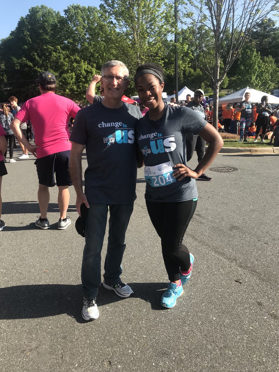 BrittneyNBC5's tweet photo. It’s a gorgeous day to run a 5K, support survivors and raise money for research for treatments and a cure for sarcomas and other rare cancers. Wonderful to see so many people showing so much love and support! Great job @SusanUdelson @SUdelsonWSOC9 @Paulatakacsfndn #SarcomaStomp https://t.co/XresSxBcU0