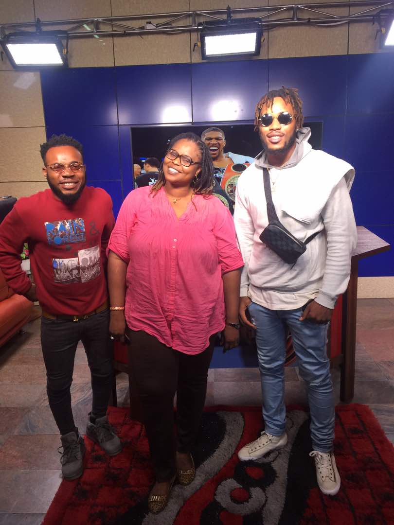 _officialstunto's tweet photo. #tbt #throwback #stunt #dozzi @galaxytv #success #rap #hiphop #SaturdayMorning #SaturdayMorningGroove Throwback to our Galaxy TV interview. https://t.co/U380LGy7F6