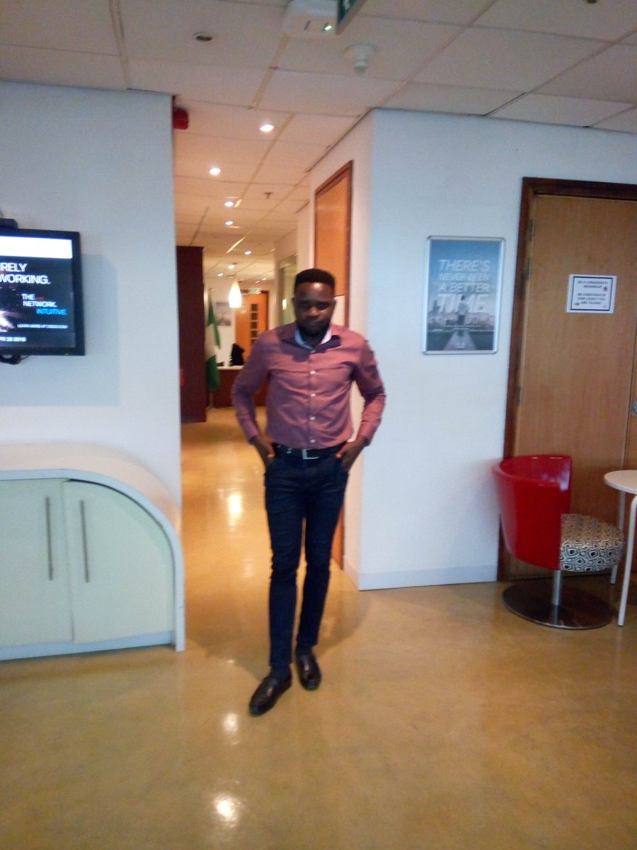 JamesOyanna's tweet image. #pydatalagosAprilMeetup having a great time with the pydatalagos community. Now live at the pydatalagos April meetup.