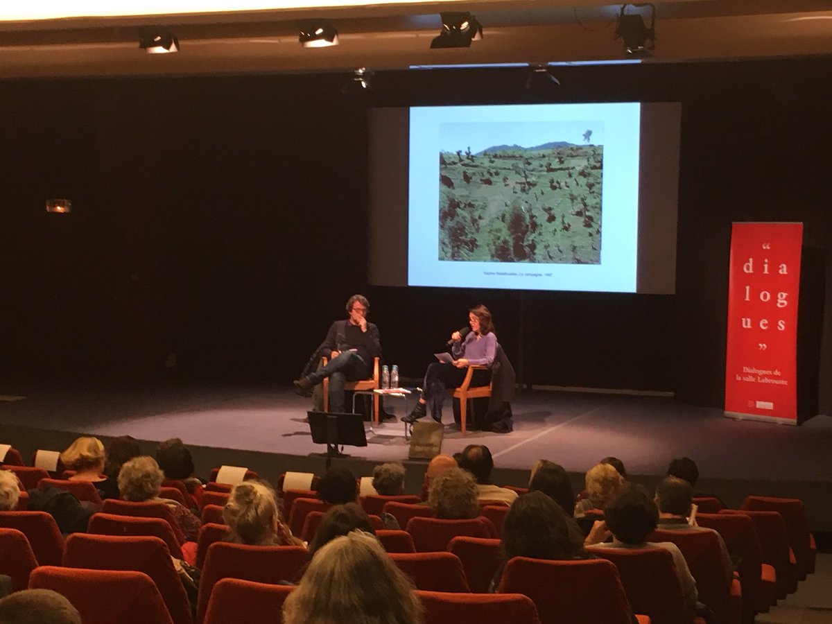 INHA_Fr's tweet photo. #NatureMW 🌱 Rdv sur notre youtube pour (re)voir les #DialoguesLabrouste avec Pierre Wat autour de son ouvrage "Pérégrinations. Paysages entre #nature et histoire" ► https://t.co/hz4oau1i2S https://t.co/z8UstK4QqU