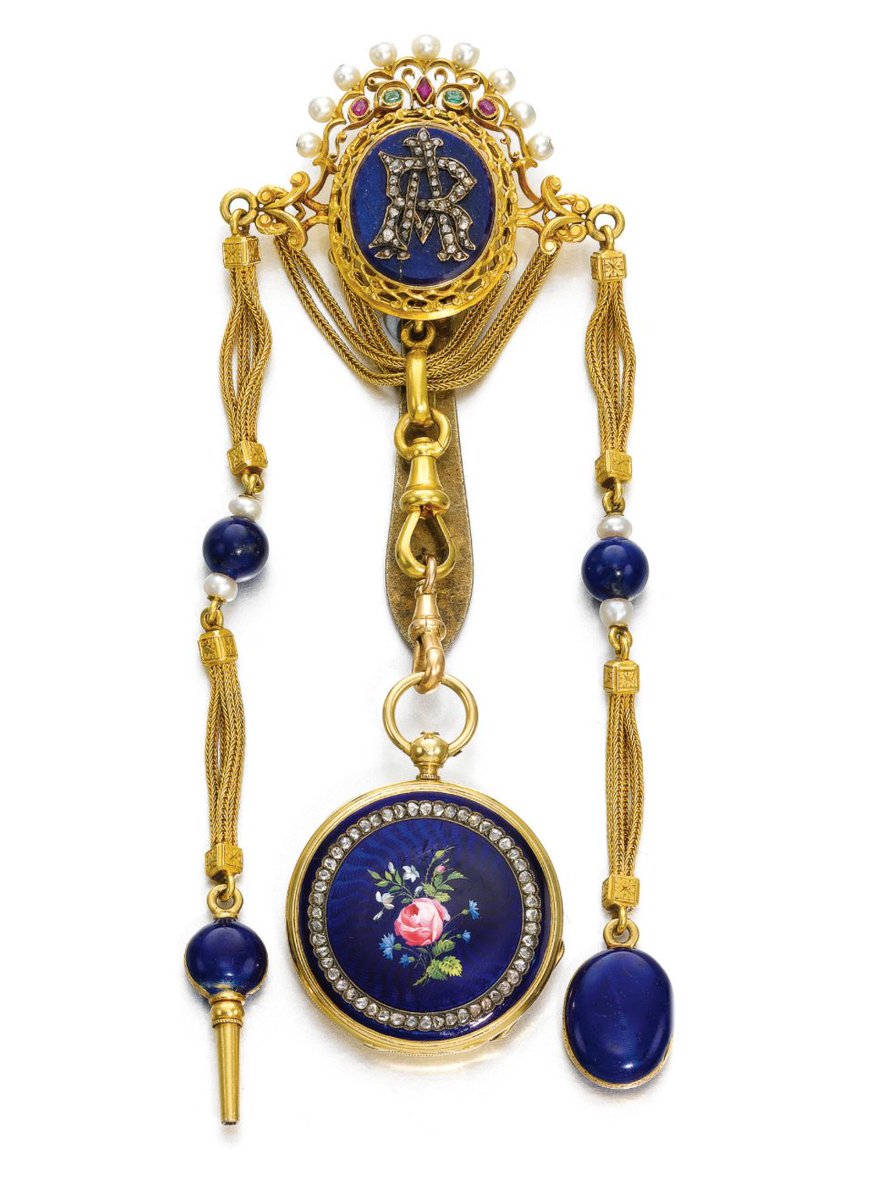 CGdrawing's tweet photo. 18th century hanging table waist chain. https://t.co/0gGu37LW2S