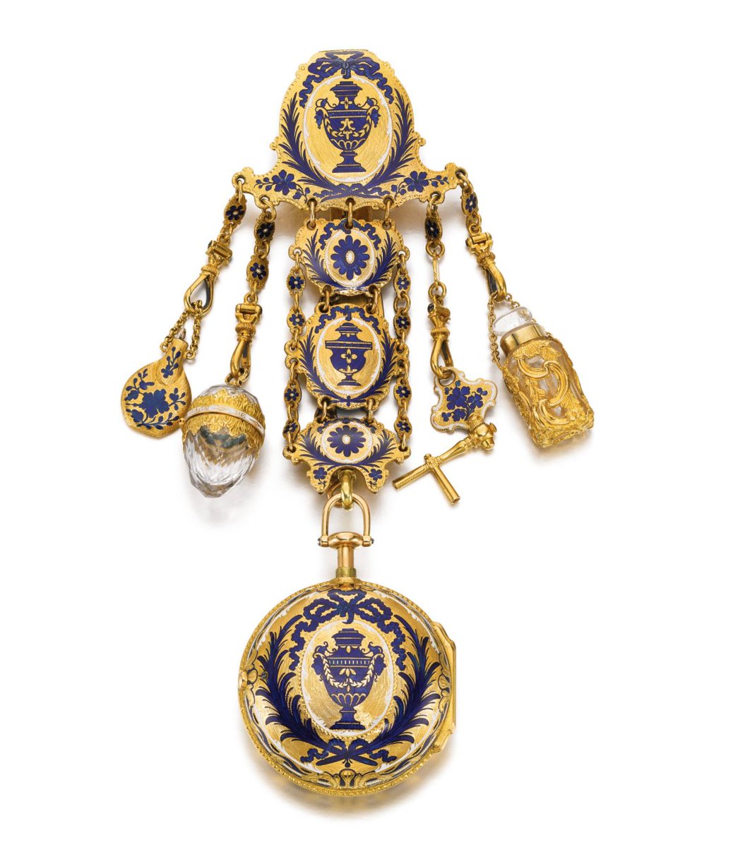 CGdrawing's tweet photo. 18th century hanging table waist chain. https://t.co/0gGu37LW2S