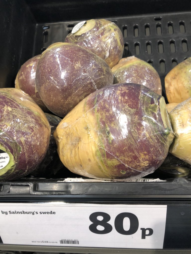 We have an update on @Sainsbury’s plastic wrapped swede: they first told us there was a H&amp;S issue with unwrapped swede, they now  just dm’d us to say it extended shelf life by 3 days. A product which stores for months. We need to tell Sainsbury’s this response isn’t good enough