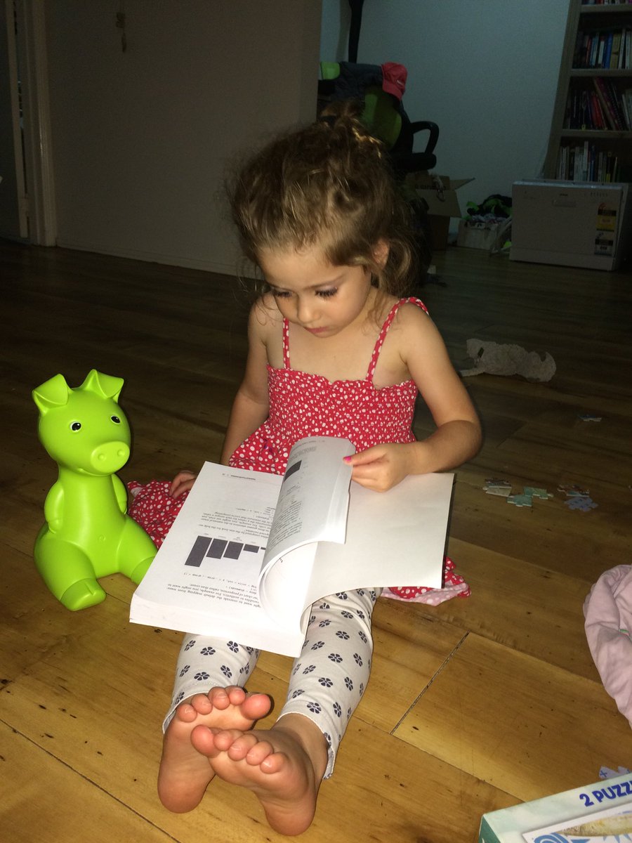 DrIdoBar's tweet image. It’s never too early to start with good practices...
My 3yo with #RforDataScience #rstats @hadleywickham @cloudaus