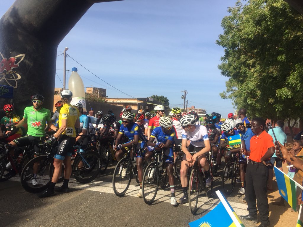 RwandainSenegal's tweet photo. #State7 race is on: 140 km from Ngaparou back to #Ngaparou #TourduSénégal #Rwanda https://t.co/qkOPvfGRva