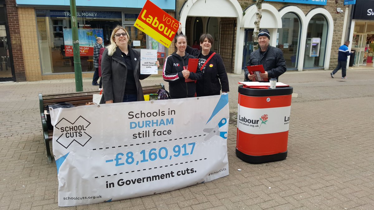 @NWDurhamLabour are actively campaigning against the government's #SchoolCuts and are staying with us to spread the word: £8,000,000 taken from children in Durham. <a href="/NEUnion/">National Education Union</a> <a href="/NEUnorthern/">NEU Northern</a>