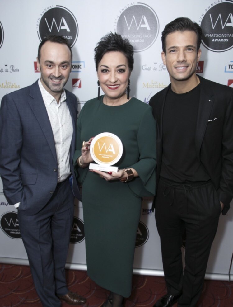 CJStafford01's tweet photo. Today the gates of Paramount close on @MHARRISON_ENT @DavidIanProd @CurveLeicester awarding-winning production of @SunsetBlvdUK. Incredibly proud of our unbelievably talented company. Thank you to the 160,000 people who came on this amazing journey with us. #I’mReadyForMyCloseUp https://t.co/lpZ4nFy1cc