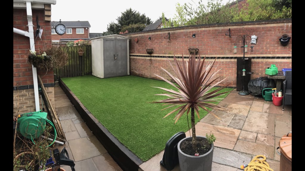 HiTechTurf's tweet photo. All in a days work for the fitters @HiTechTurf!
No more mud or mess just a great looking garden https://t.co/XaTQuRo3dl