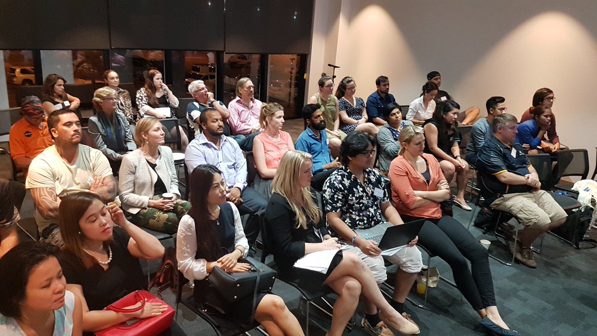 topendideasfest's tweet photo. #TourismIdeasFest2018 pitches started - RV Friendly! https://t.co/CqFWrhua3X https://t.co/pR0dS2sqAX