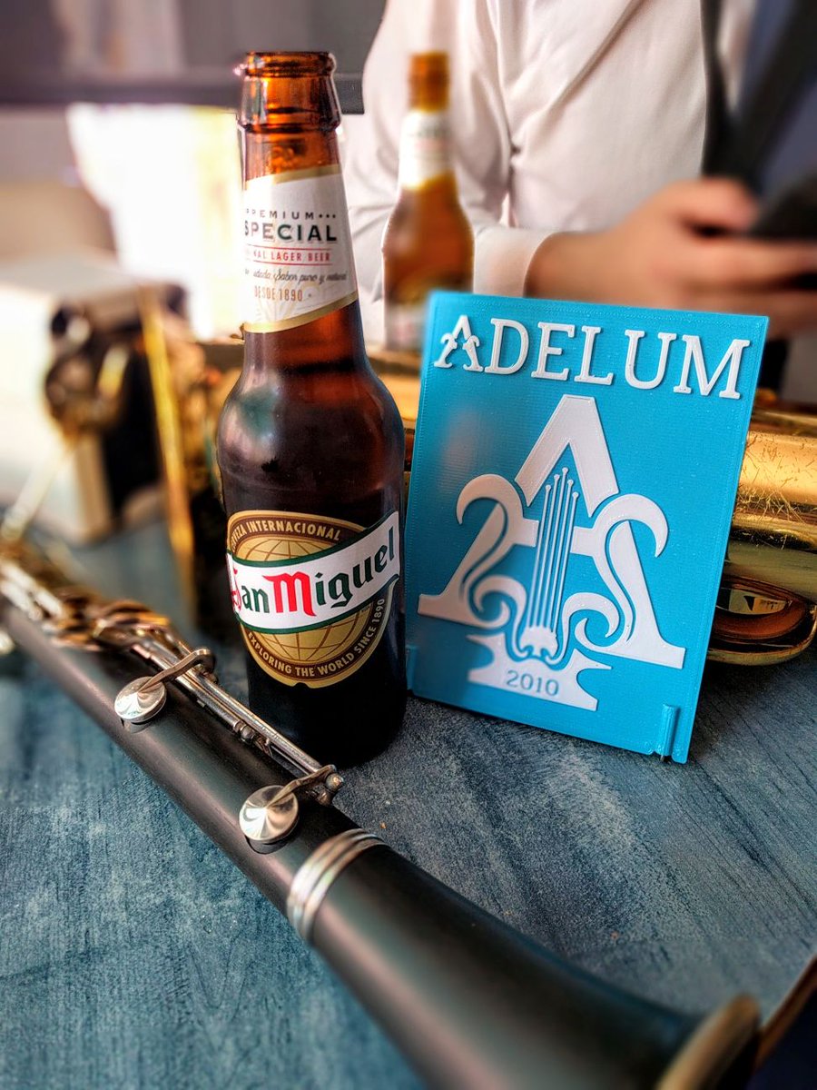 Disfruntando de una fantástica <a href="/SanMiguel/">Cervezas San Miguel</a> en las fiestas de Onil #Adelum #Onil