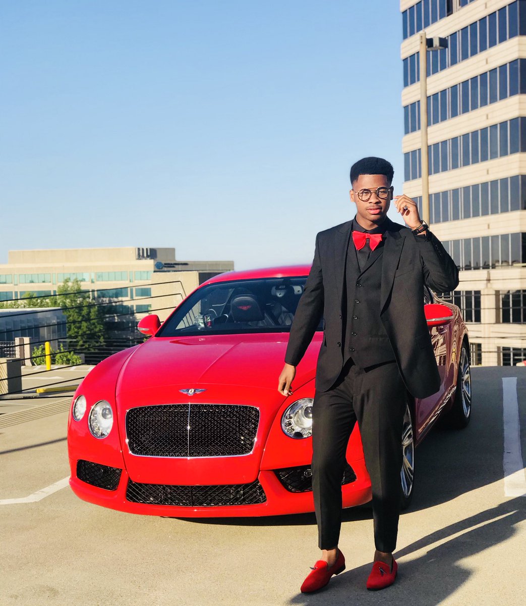 FarmBully's tweet photo. Saved The Best For Last 3rd & Final Prom Big Baby ~~~G A M E O V E R~~~ We Out Here Shutting
The City Down, Had To Pull Out
The Big Boi Whip!
Got The Red Bentley Coupe Since It Match The Shoes🤣
#prom2018 #promshutdown #gameoverprom #bentleycoupe #killedprom #woodlandprom2018 https://t.co/XxjYvuaGod