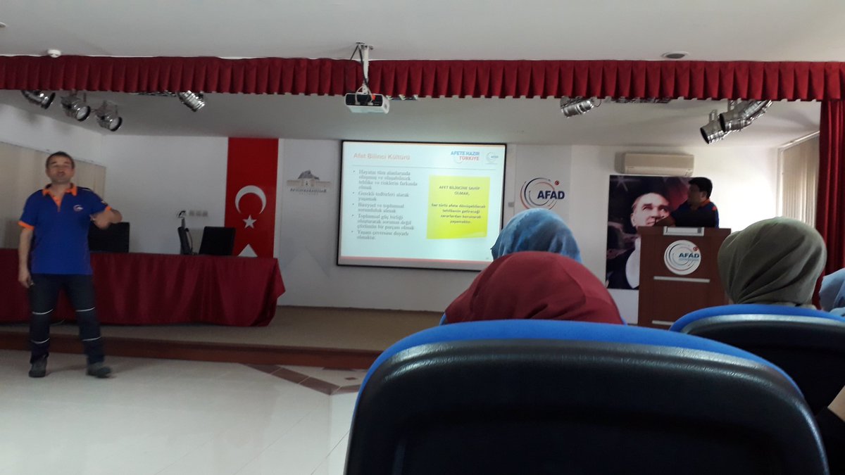 AFAD kampımız başladı🌸 <a href="/YYD_tr/">Yeryüzü Doktorları</a> <a href="/GencYYD/">Genç Yeryüzü Doktorları</a> <a href="/mgulluoglu/">Mehmet 🌍</a>