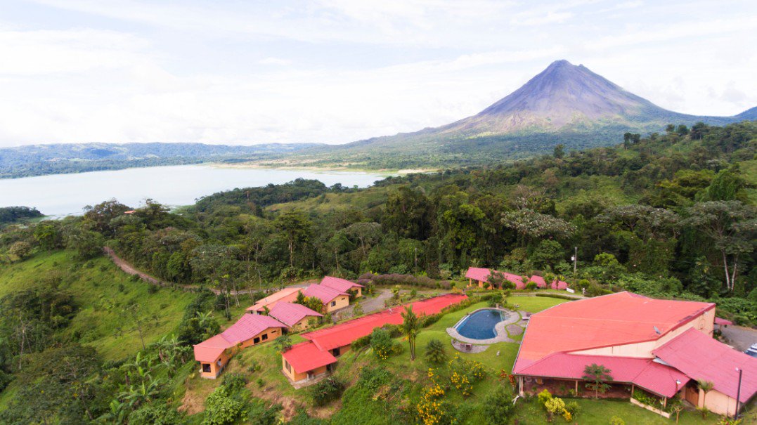 Bates_Design's tweet image. We created an identity and brand that reflected the beautiful landscape for the Nepenthe Hotel in Costa Rica.
-
#Logodesign #branding #brandidentity