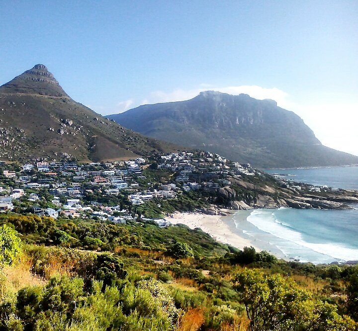 jamescapetown's tweet photo. @MINICapeTown .@MINI @minicapetown Sounds like a plan! I'm thinking a scenic LIVE #Periscope drive through #SeaPoint then maybe #Llandudno/#CampsBay for #sunset+snacksesβ‘what time are we leaving...?! ππππβπ #CapeTown #food #travel #Mini #SaturdaysAreForTheBoys #AutoAtlantic https://t.co/jAE6hHJ9Wt
