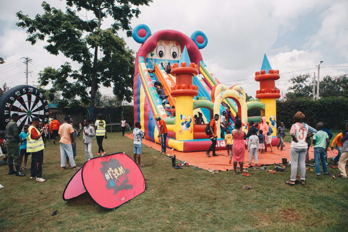 bonifacemwangi's tweet image. Starehe Boys Centre right now. Play. Donate blood. Dance to some nice music. #FormNiBall tournament ongoing! Join us! Bring a friend. We are here till 6pm. 😃. #FormNiGani