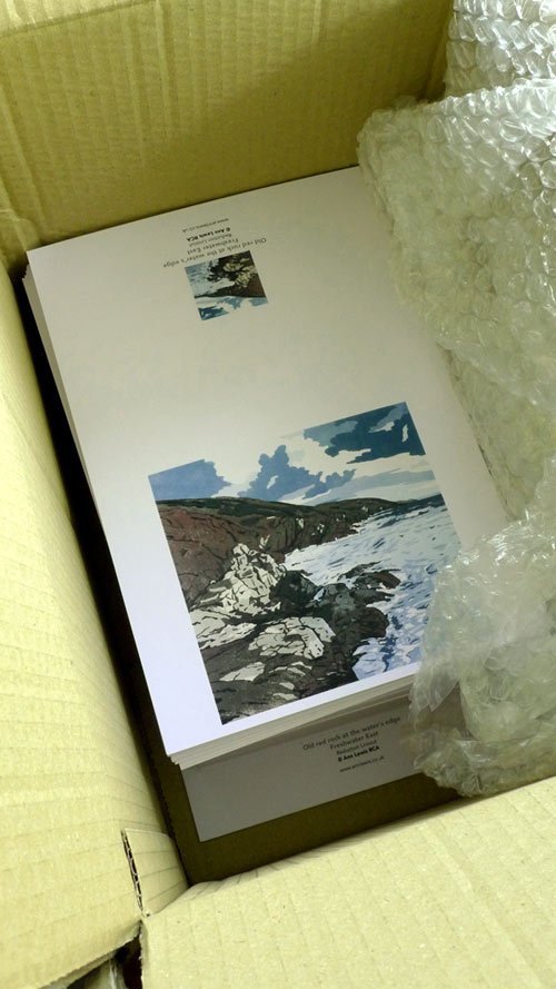 annlprintmaker's tweet photo. That "Ooooo, please - let the colours are Ok" moment when I open boxes of brand new cards. And exhale ....all three are spot on #Presipe #FreshwateEast #hafodGau #artistscards https://t.co/7VON5VeYgB