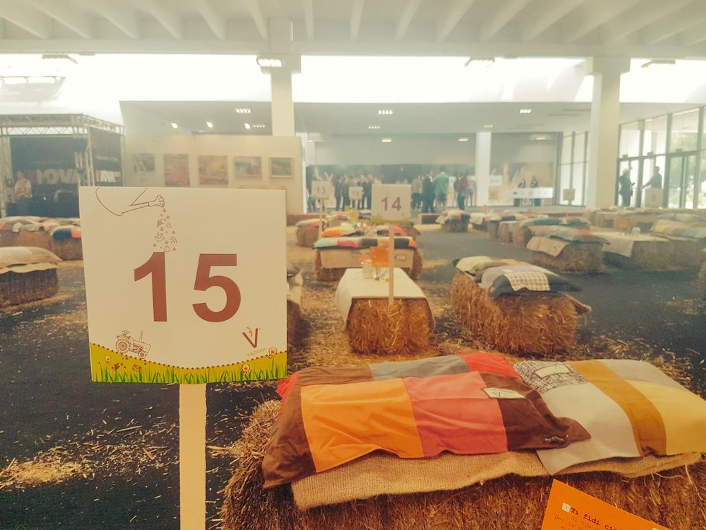 VazappHub's tweet photo. Qualche anteprima per voi ;)
Oggi, siamo al Padiglione della @RegionePuglia alla @fieradifoggia, per il primo format generelazionale: 'A cena con i tuoi'.
Dai #bisogni dei padri, ai #sogni dei figli.
Vi aspettiamo a #Foggia, per un altro grande evento di agri- #socialinnovation. https://t.co/8agNVPHoXO