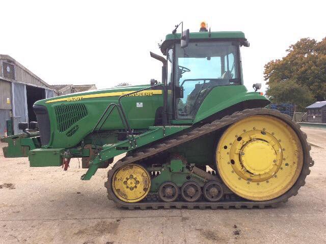 ***#RT Last night,  @PTuckwellLtd at Dunmow Depot we were broken into, between the hours of 11:30pm and 3am. They have had a John Deere 8420T crawler tractor stolen, AY05 GYX. Can everyone keep a look out for this #clubhectare <a href="/FarmersWeekly/">Farmers Weekly</a> <a href="/FGInsight/">FGInsight</a> #RT ****