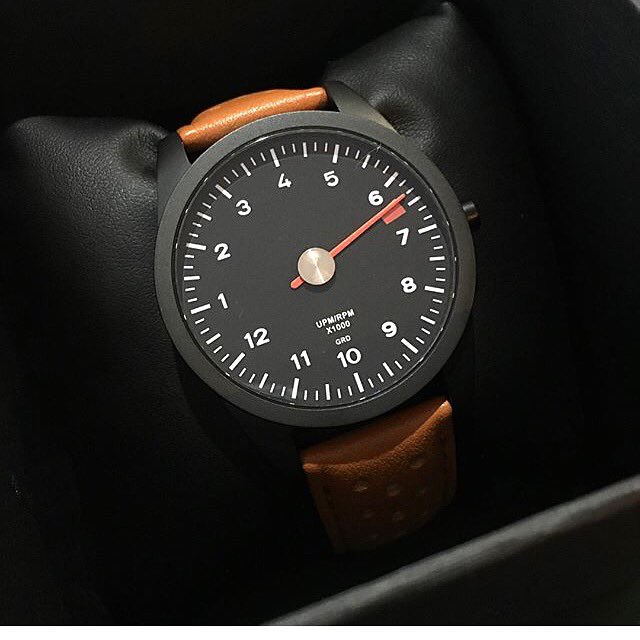GuardsRedDesign's tweet photo. Thanks @snoozer_mike for this cool shot of our #RL71 #watch coming all the way from #Japan @grd.watch https://t.co/GgE9WQH6jx https://t.co/mDjumdooxg