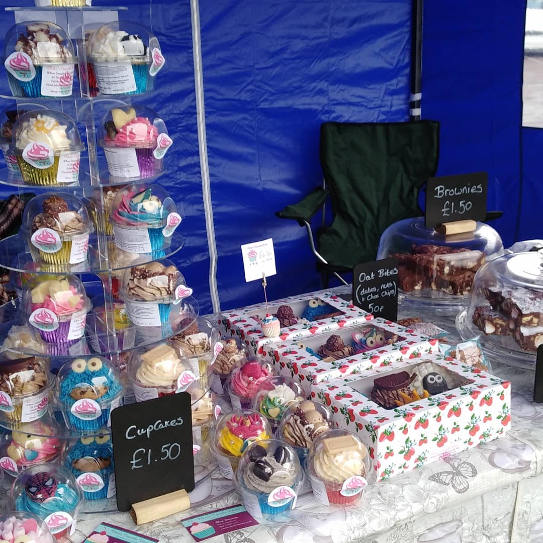 ClaresUtopia's tweet photo. Morning cupcake lovers, I have a stall at Ford Barns Tendering today from 09:00-17:00 so please come along and say hello. Clare xx
#FordBarns #clarescupcakeutopia https://t.co/6K5N6Y5vor