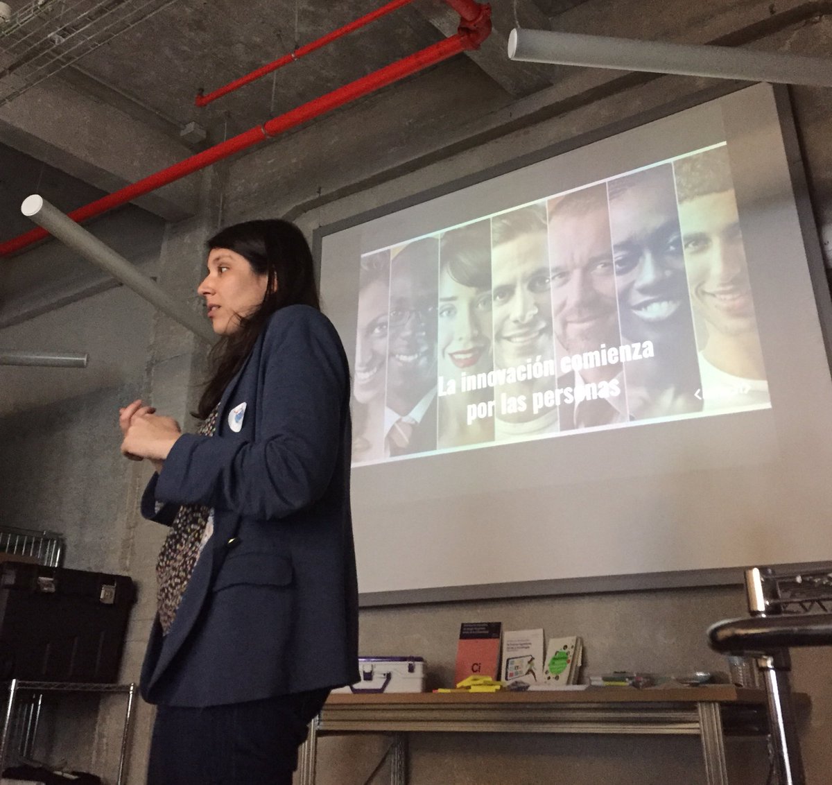 MujeresTech's tweet photo. "Tenemos que democratizar la #tecnología y hacerla más #inclusiva. Necesitamos #RoleModels" @trecedejunio @CLOQQ_ @MujeresTech @medialabprado #MujeresTech #DíaIntlChicasenTIC #GirlsinICT https://t.co/TKXbazap3S